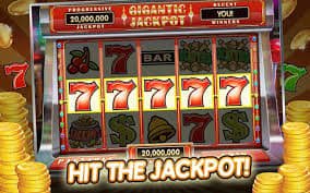 Người dùng Việt Nam chơi slot online trên điện thoại tại sảnh game pg99